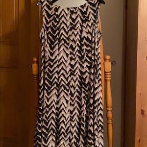 Sleeveless dress perfect for work or a wedding.